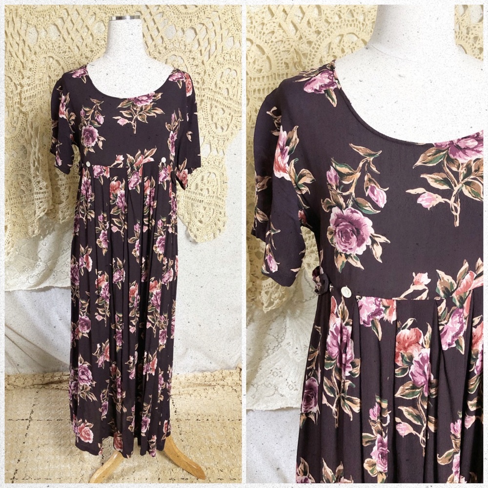 VNTG | floral plum midi dress